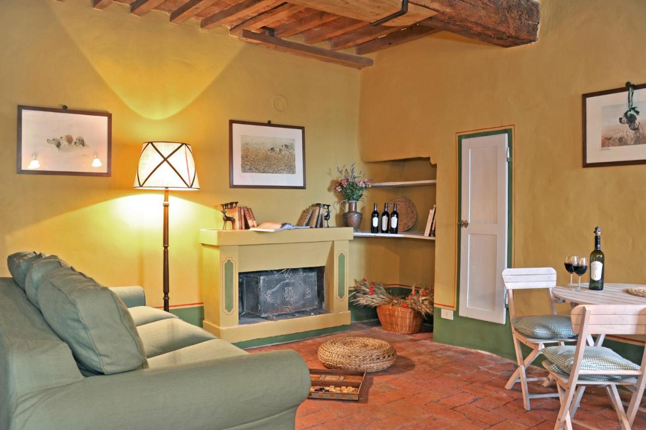 Appartement Castello Ginori Di Querceto à Querceto  Extérieur photo