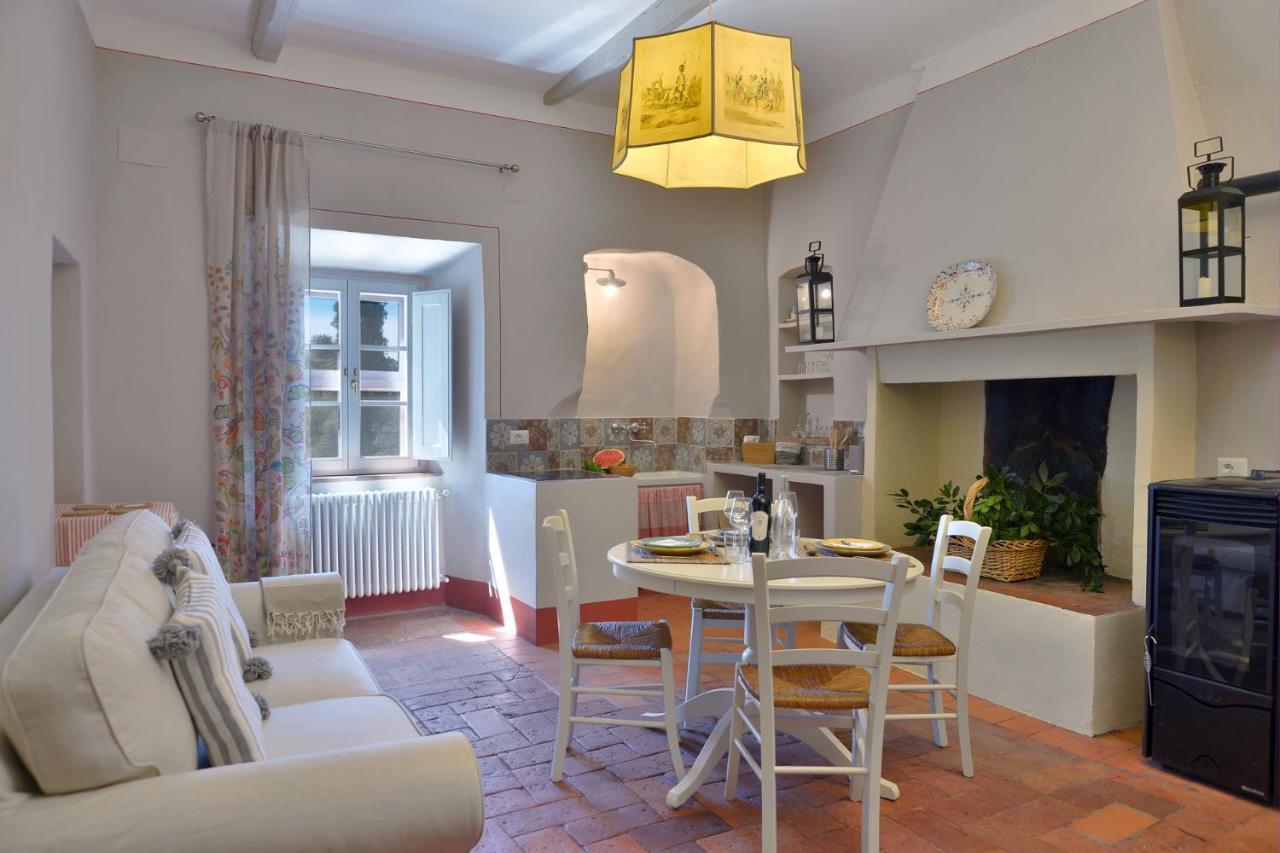 Appartement Castello Ginori Di Querceto à Querceto  Extérieur photo