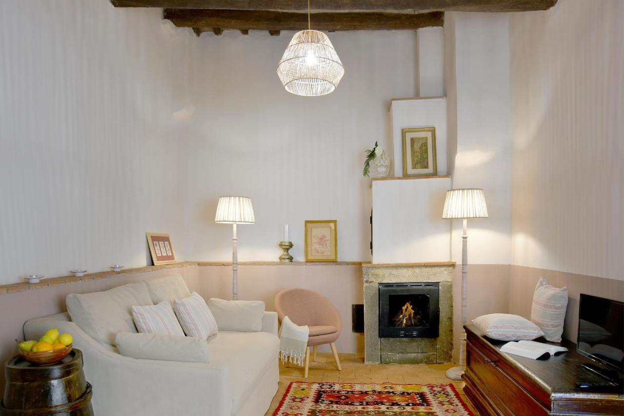 Appartement Castello Ginori Di Querceto à Querceto  Extérieur photo