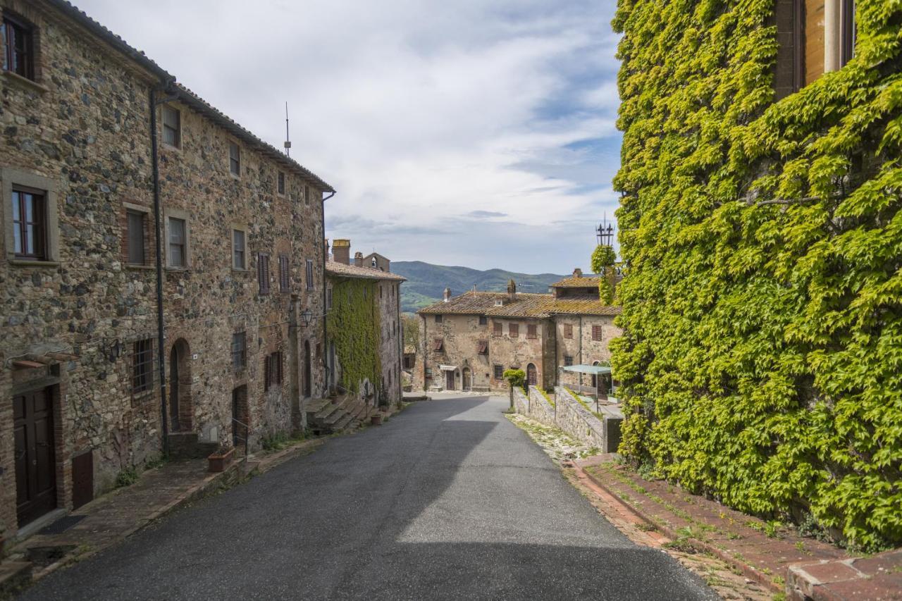 Appartement Castello Ginori Di Querceto à Querceto  Extérieur photo