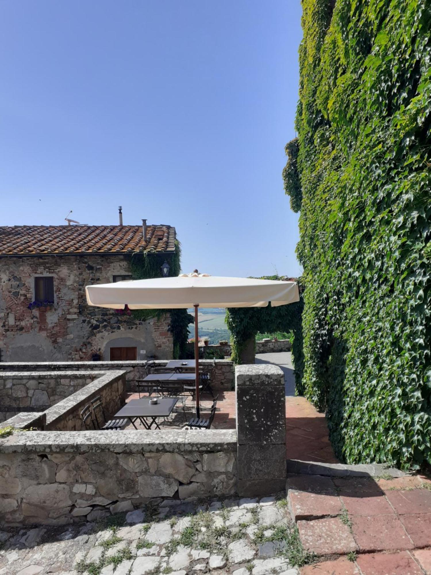 Appartement Castello Ginori Di Querceto à Querceto  Extérieur photo