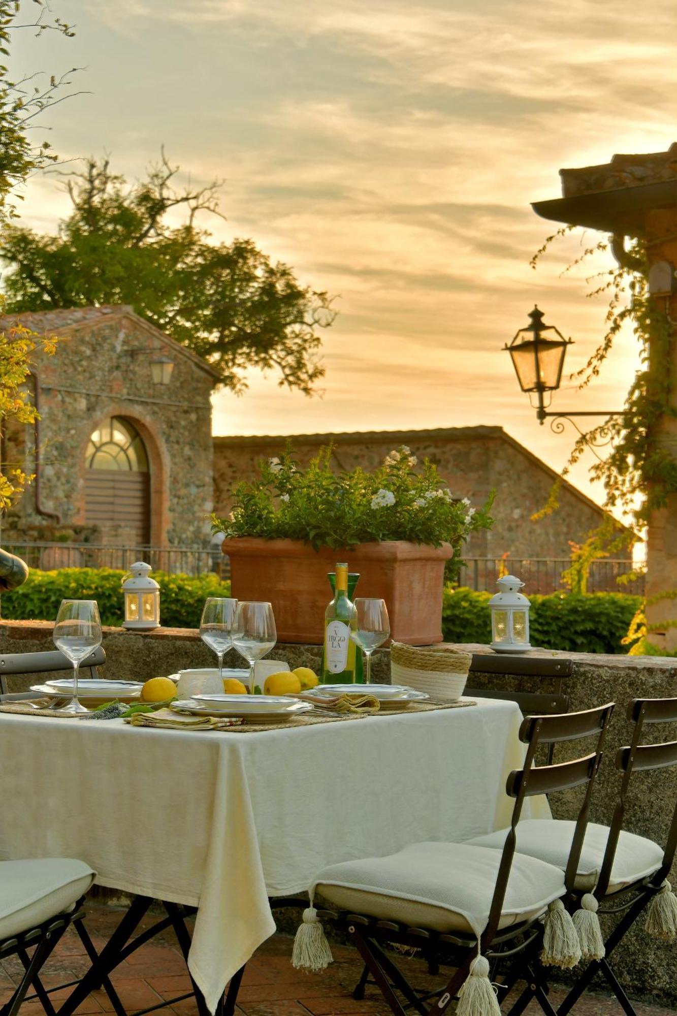 Appartement Castello Ginori Di Querceto à Querceto  Extérieur photo